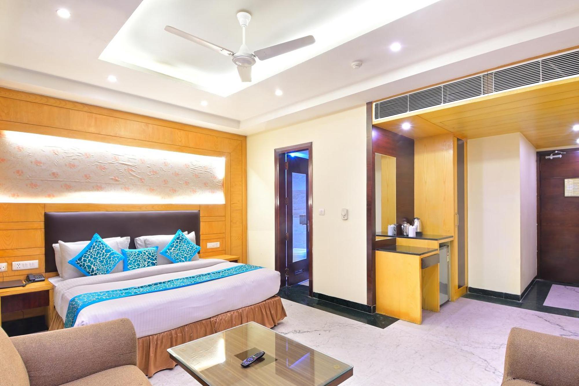 Hotel Hari Piorko Grand - 2 Min From New Delhi Railway Station Exterior photo