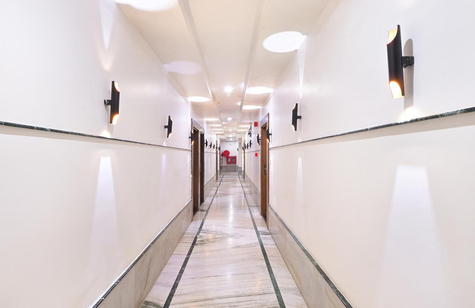 Hotel Hari Piorko Grand - 2 Min From New Delhi Railway Station Exterior photo