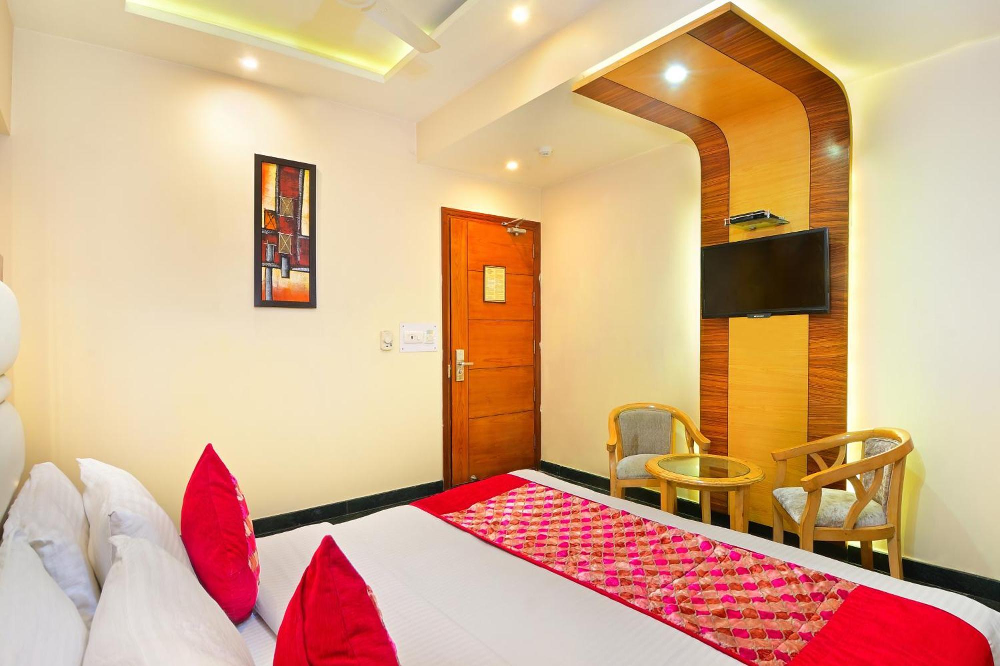Hotel Hari Piorko Grand - 2 Min From New Delhi Railway Station Exterior photo