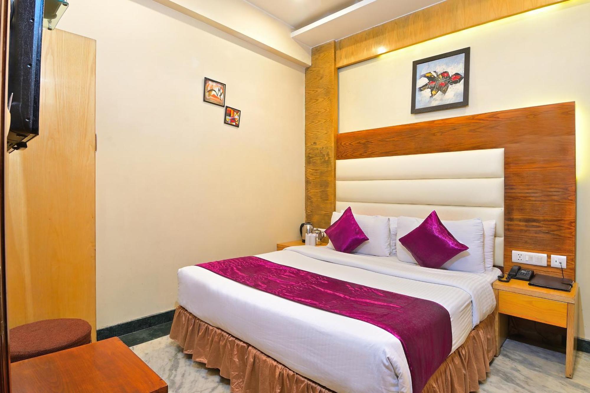 Hotel Hari Piorko Grand - 2 Min From New Delhi Railway Station Exterior photo